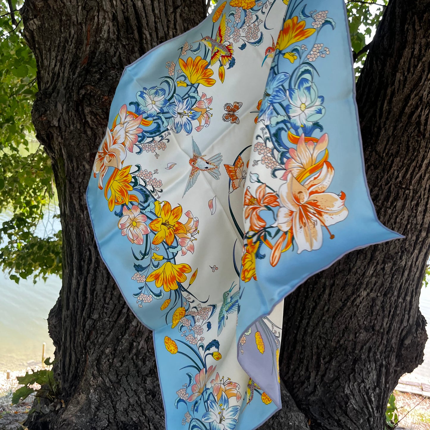 Apaszka dwustronna  106004- Ręcznie rolowane brzegi