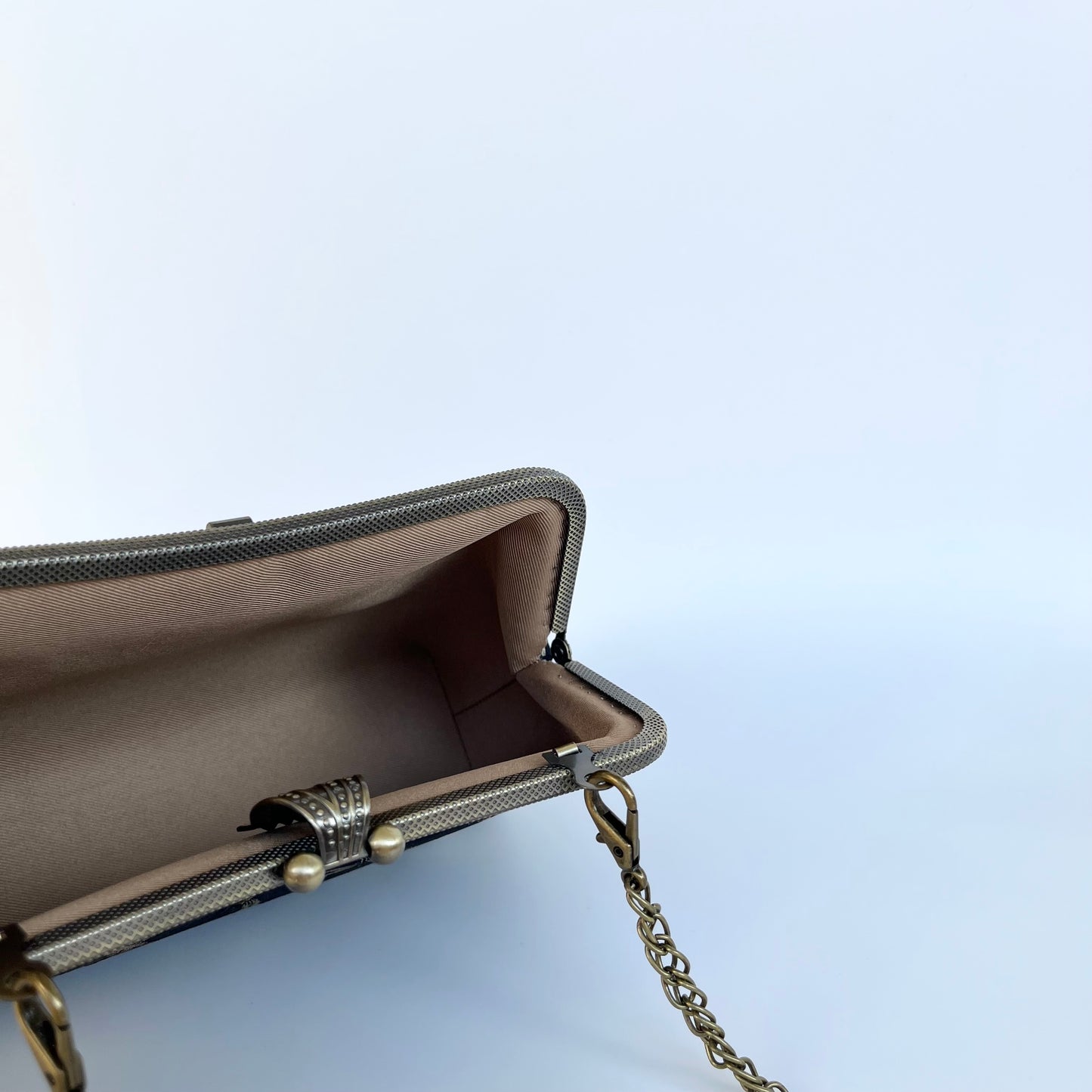 Kopertówka jedwabna Fruwające Ważki